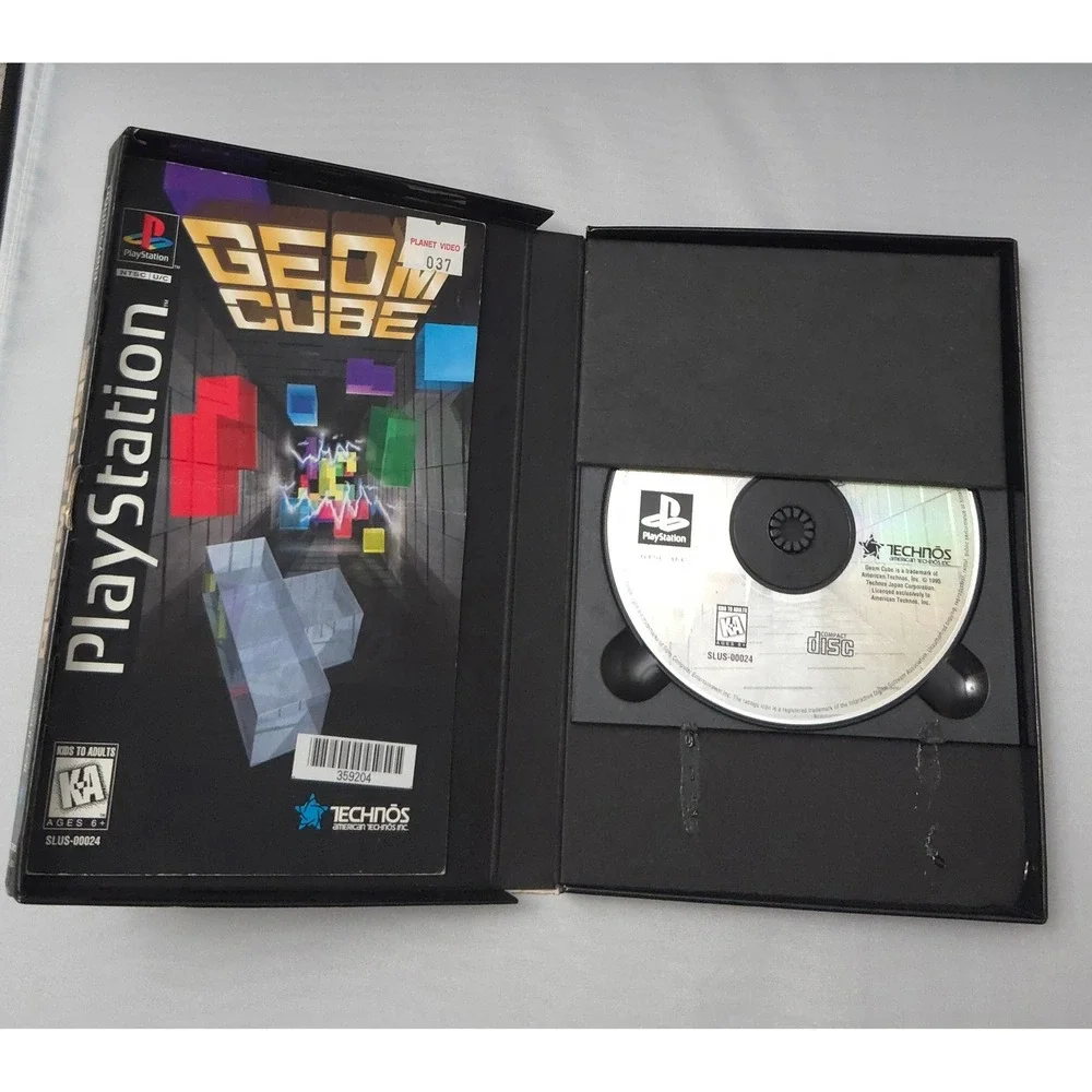 Geom Cube - PlayStation 1 (PS1) Long Box 1995 - Complete in Box (CIB) - Tested